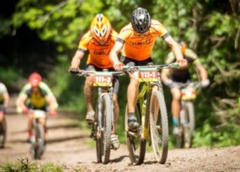 Ciclistas evento de ciclismo