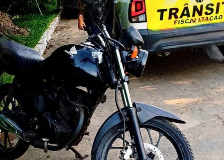 fuga de moto em Gravataí