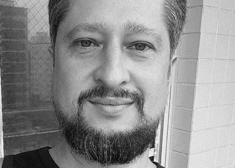 Pai morre afogado após salvar filho em Tramandaí.