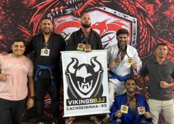 Atletas da Copa Cachoeirinha de Jiu-Jitsu.