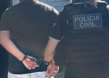 Homem é preso em Gravataí.