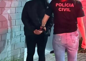 Mulher presa em Gravataí