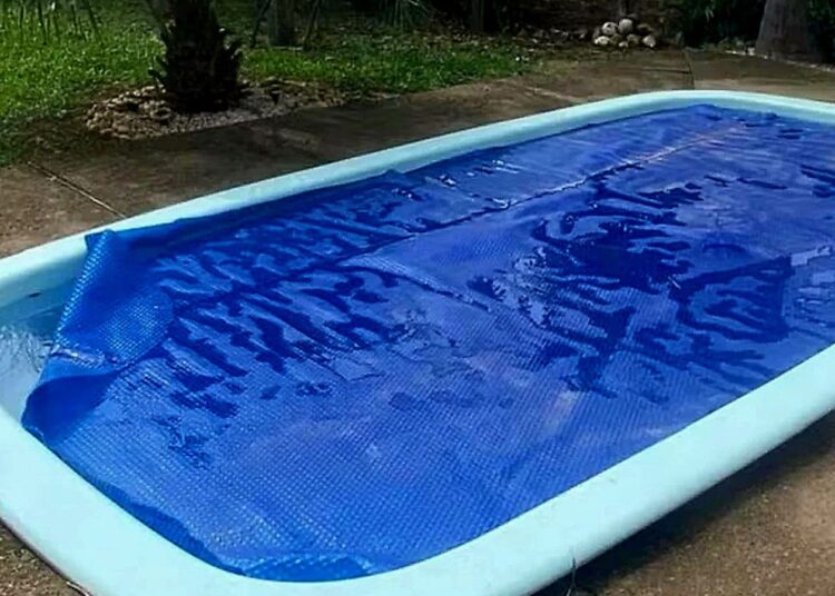 Piscina cheia em Segredo.