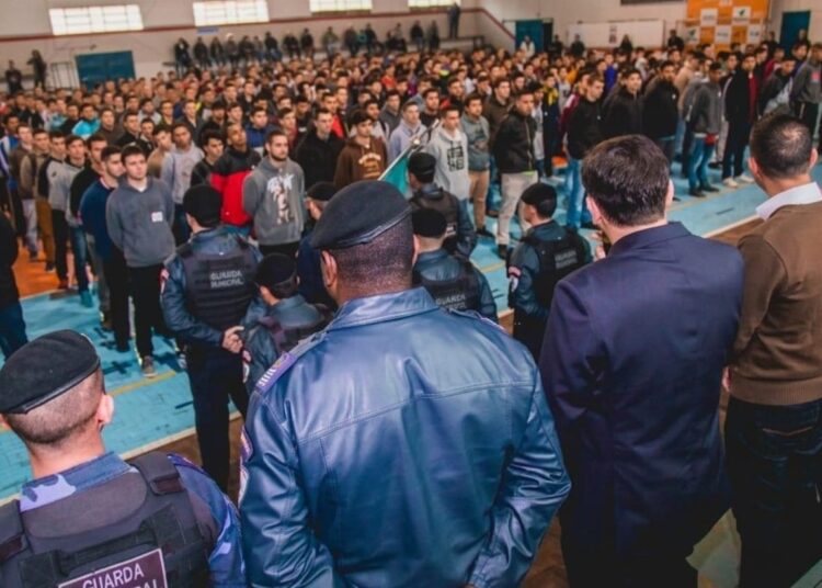jovens em Gravataí