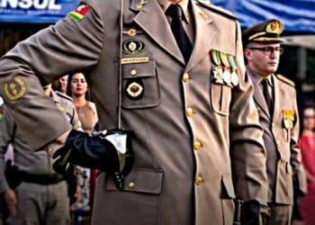comandante Ayres