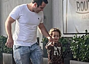pai e filho autista