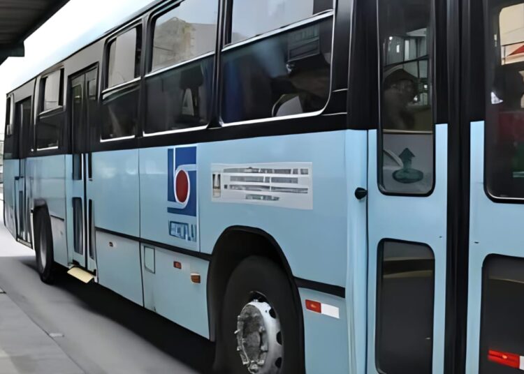 Aumento ssagens de ônibus.