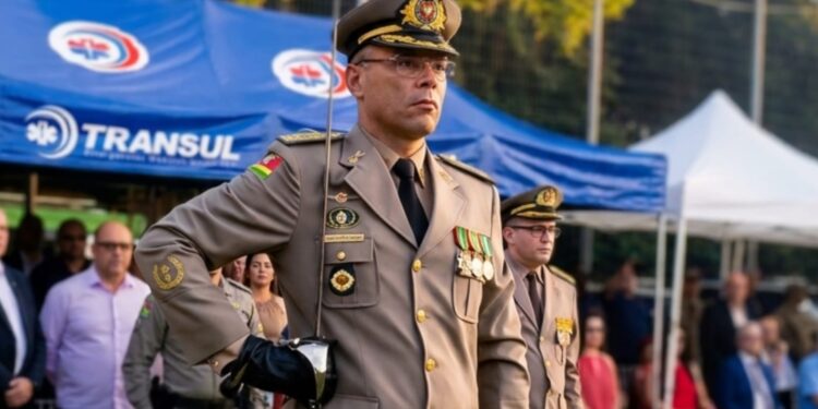 Troca de comando do 19º BPM de Porto Alegre.
