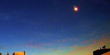 conjunção lua a vênus