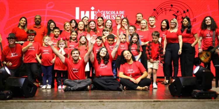 Integrantes da equipe do show Legados